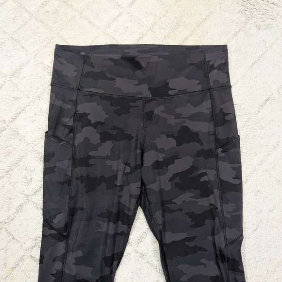 Lululemon Leggings Womens 12 Gray Incognito Camo Fast Free Hi Rise Crop 23” - Picture 2 of 12